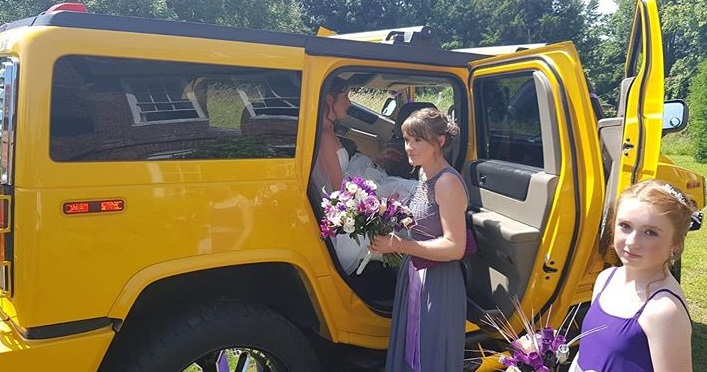 Watford Wedding Car Limo yellow